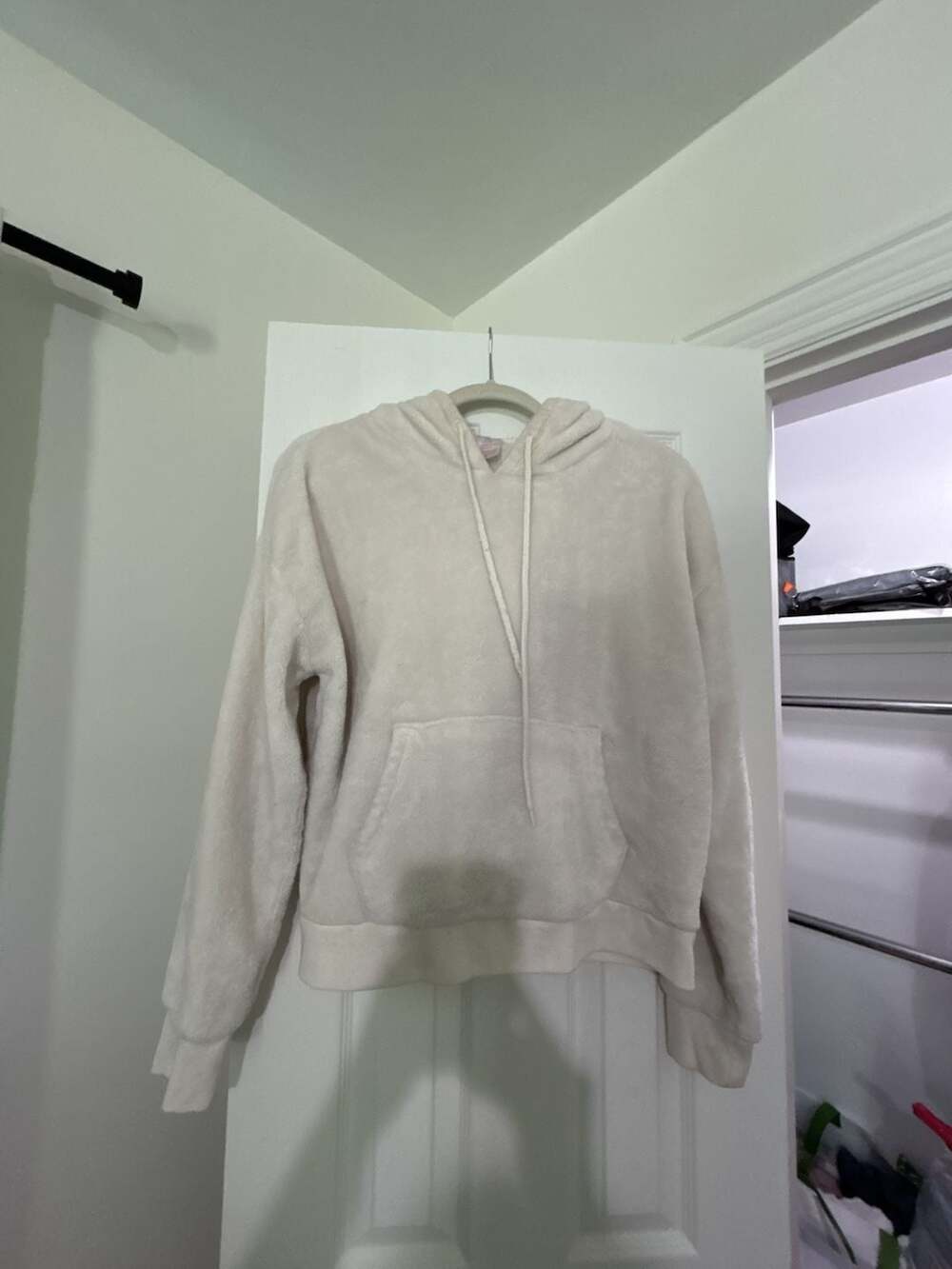No Boundaries Women's Plush Fleece Pullover Hoodie